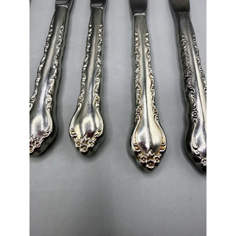 Vintage International Stainless Gigi? Unmarked Serrated Dinner Knives Set of 9